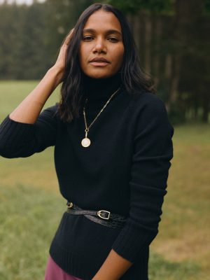 Coin Pendant Necklace