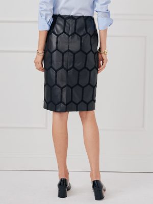 Lennox Vegan Leather Skirt in Honeycomb