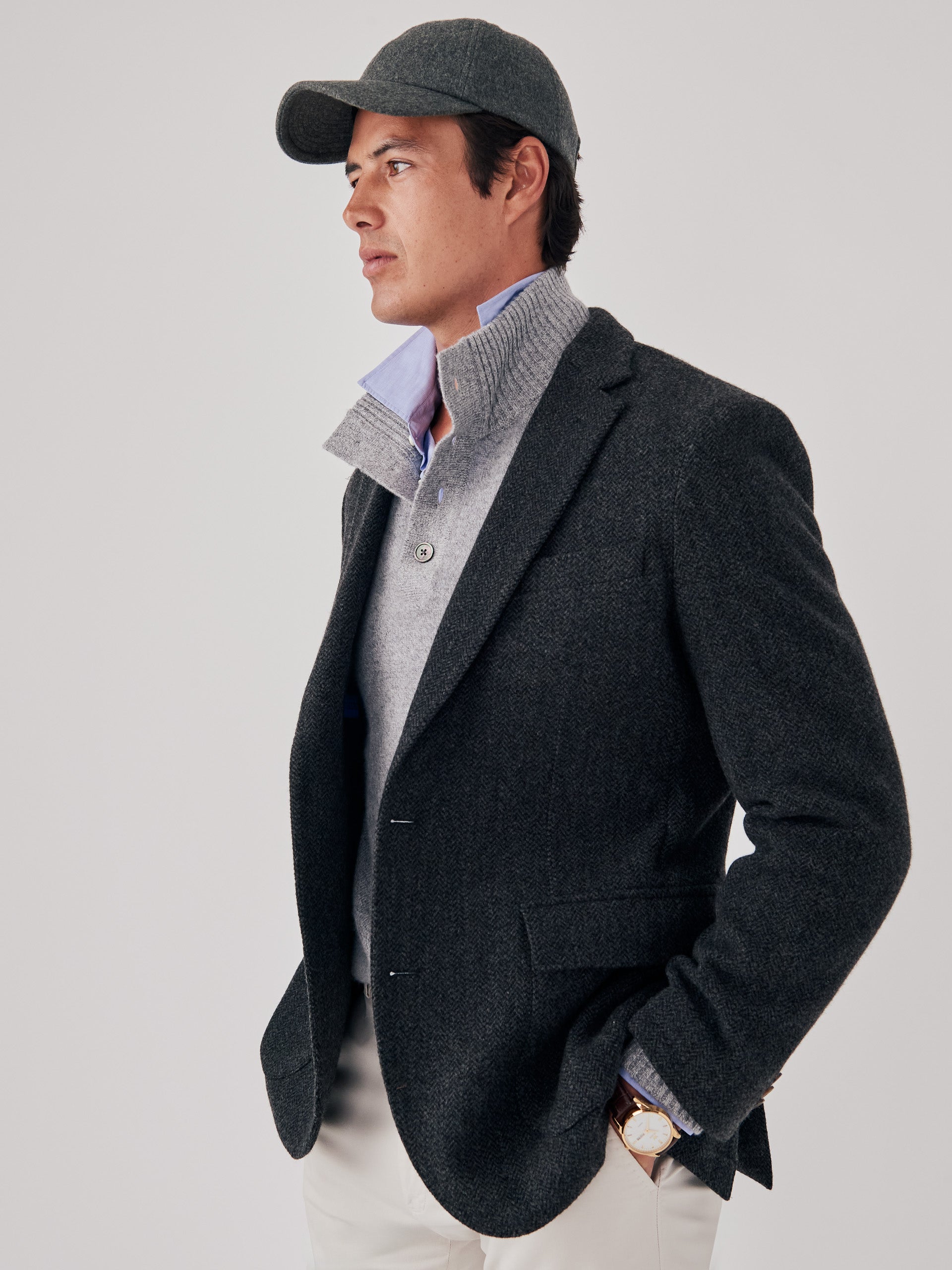 mccown_0230126466_herringbone_charcoal_grey_mock_neck_0214091022_h_lt_grey_021-1